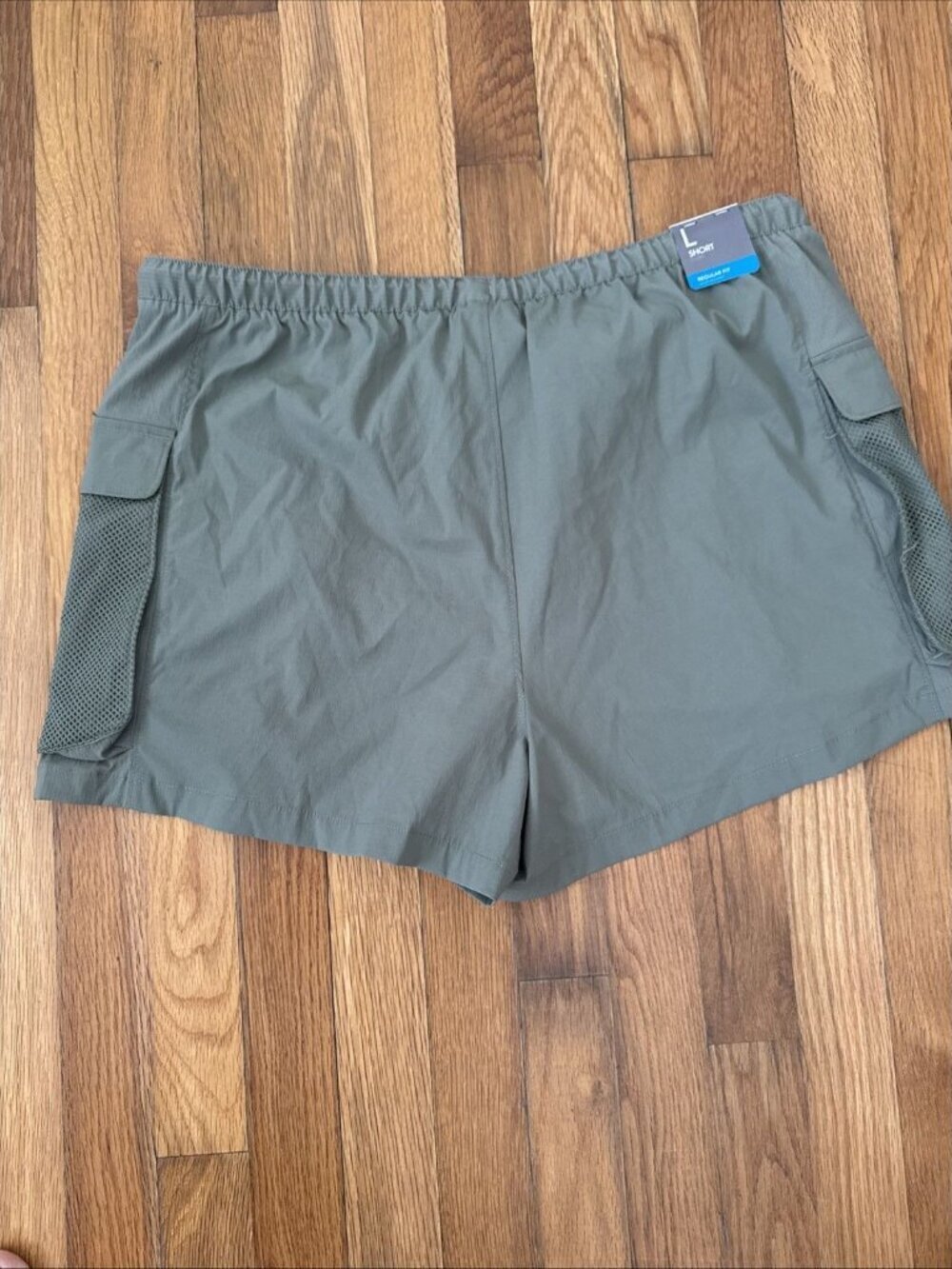 Columbia PFG Women's Shorts Open Water Athletic Khaki Size L - Picture 4 of 8
